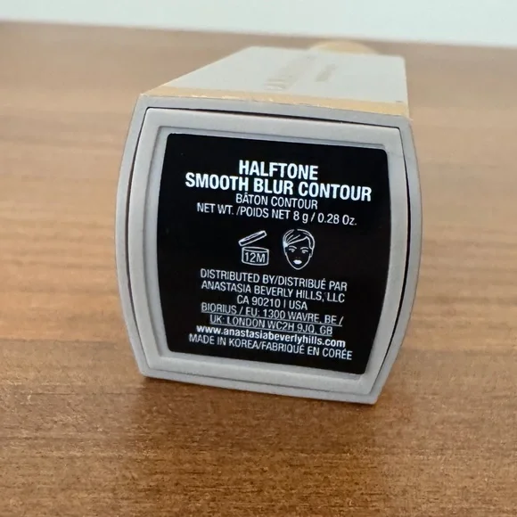 BRAND NEW Anastasia Beverly Hills Smooth Blur Contour Stick - Picture 2 of 4